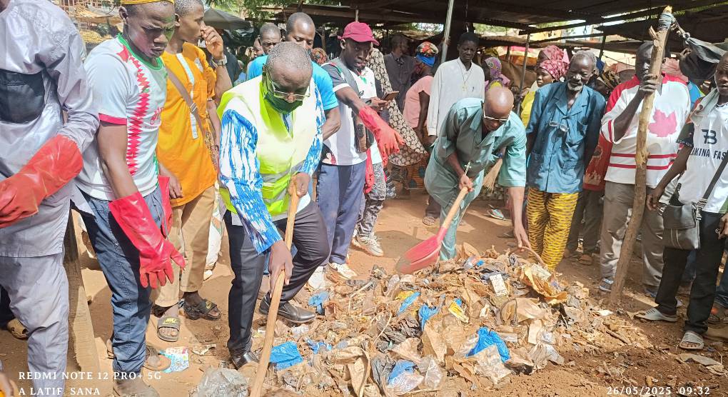 « Lancement officiel de la 3è édition de la Semaine Communale d’Assainissement »